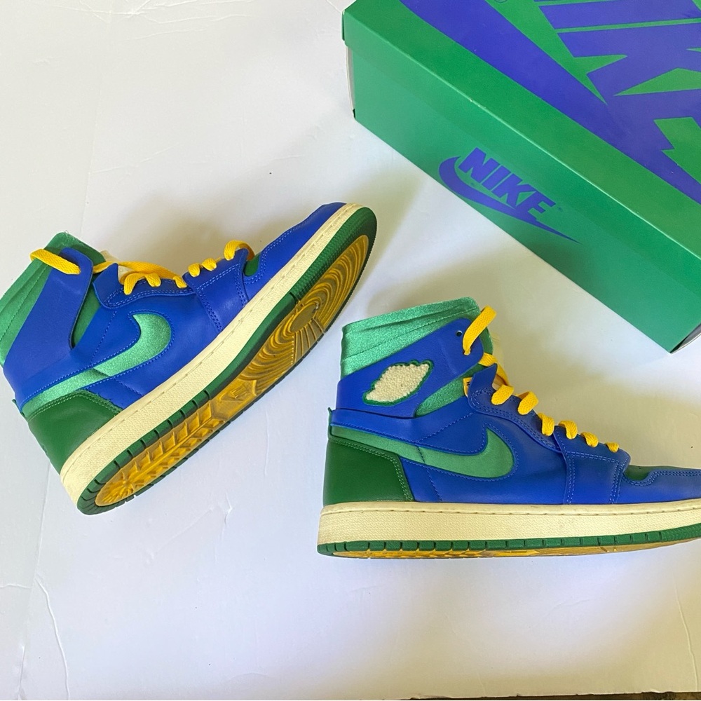 Aleali May Nike Women's Air Jordan 1 Zoom Comfort